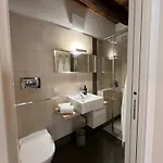 Ca' Del Vecio, In Centro Storico, Piazza Garibaldi Apartment *
