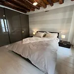Ca' Del Vecio, In Centro Storico, Piazza Garibaldi Bassano del Grappa