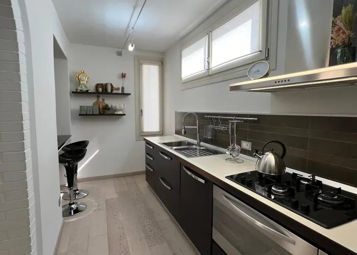 Apartman Ca' Del Vecio, In Centro Storico, Piazza Garibaldi