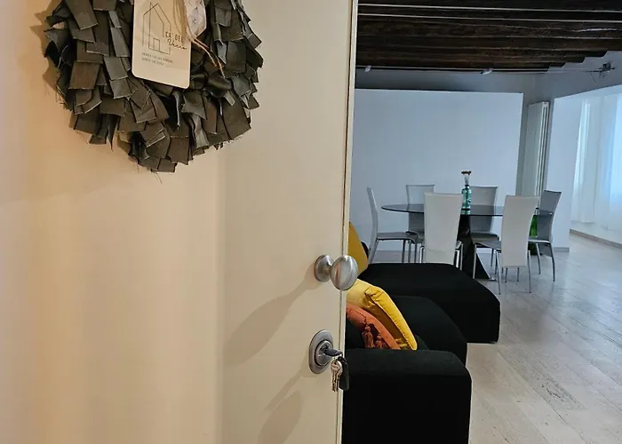 Ca' Del Vecio, In Centro Storico, Piazza Garibaldi Apartman Bassano del Grappa