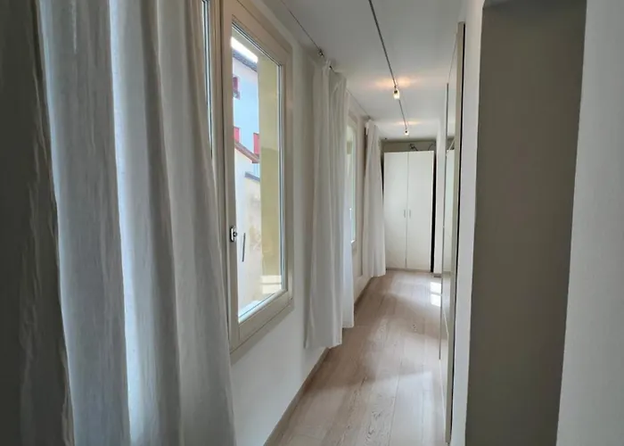 Ca' Del Vecio, In Centro Storico, Piazza Garibaldi *