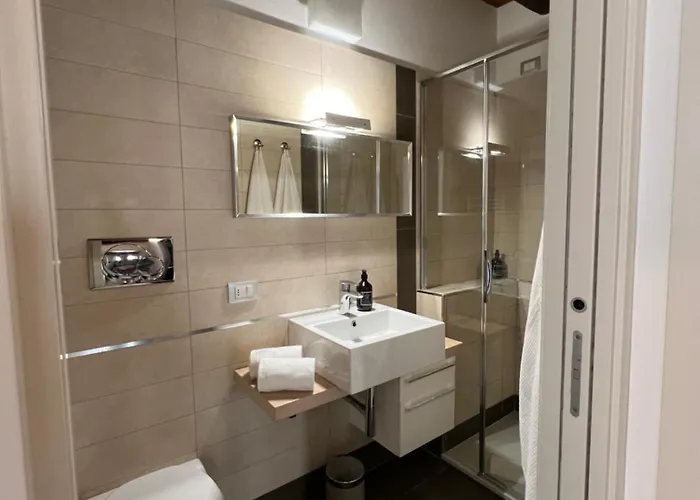 Ca' Del Vecio, In Centro Storico, Piazza Garibaldi Apartman *