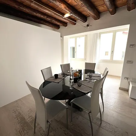 Lejlighed Ca' Del Vecio, In Centro Storico, Piazza Garibaldi Bassano del Grappa