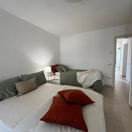 Ca' Del Vecio, In Centro Storico, Piazza Garibaldi Apartamento